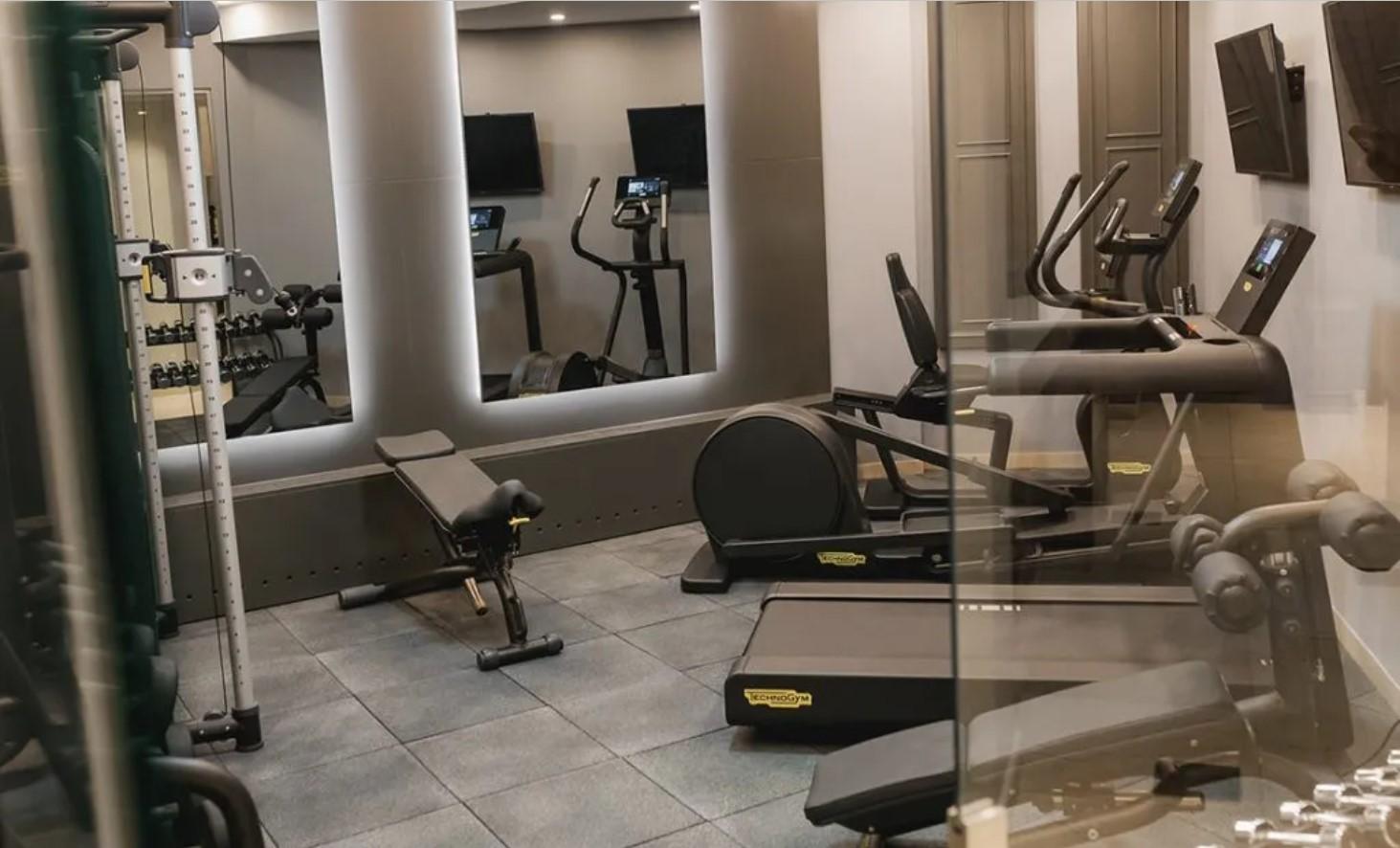 Hotel Royal Park Chişinău Esterno foto